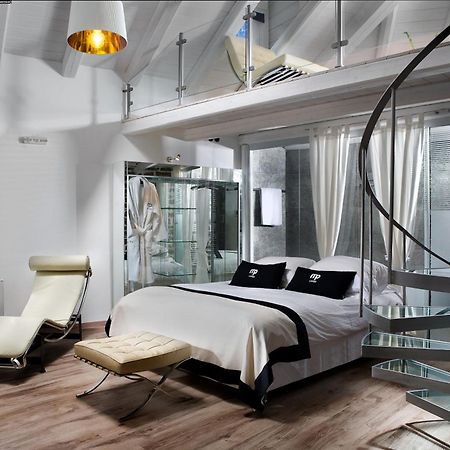 Mikro Papigo 1700 Hotel & Spa Extérieur photo
