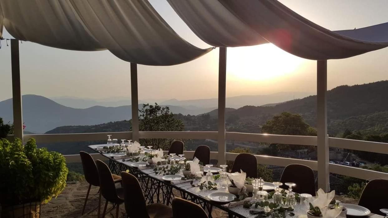 Mikro Papigo 1700 Hotel & Spa Extérieur photo